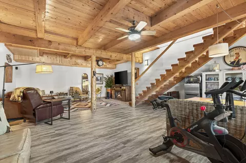 Living - 25643 Kings River Rd, Shell Knob, MO 65747 photo 5 of 7