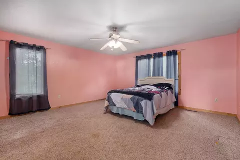 Bedroom - 9064 State Highway V, Galena, MO 65656 photo 6 of 7