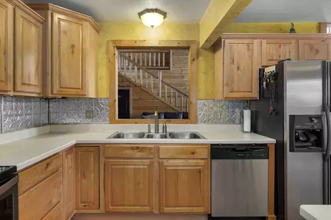 Kitchen - 9064 State Highway V, Galena, MO 65656 photo 3 of 4