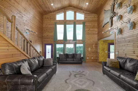 Living - 9064 State Highway V, Galena, MO 65656 photo 3 of 7