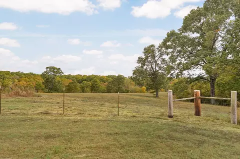 Exterior - 9064 State Highway V, Galena, MO 65656 photo 11 of 14