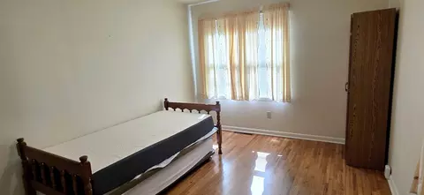 Bedroom - 210 S Forest Ln, Republic, MO 65738 photo 3 of 8