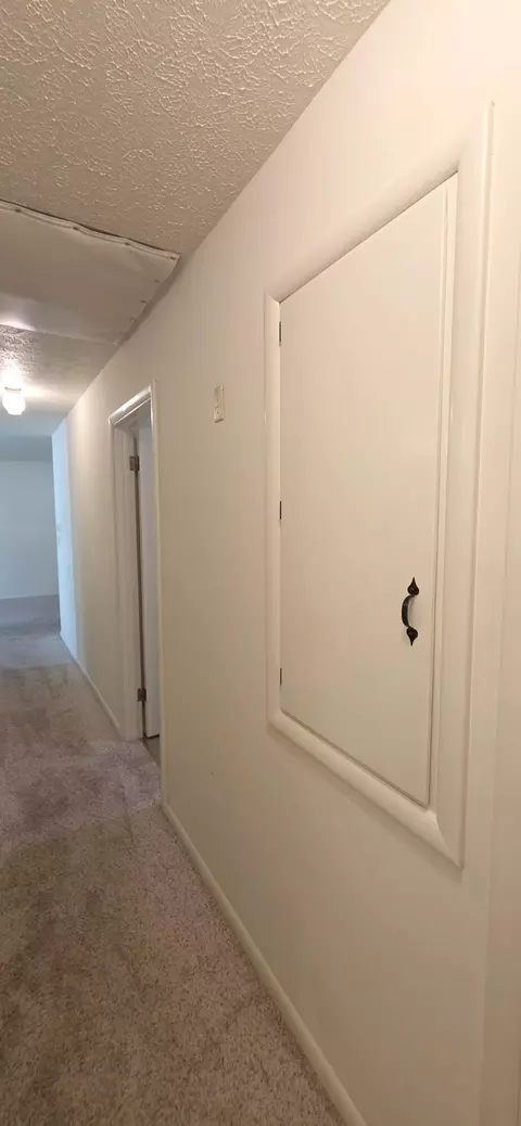 Entry Way - 210 S Forest Ln, Republic, MO 65738 photo 1 of 1
