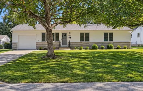 Exterior - 210 S Forest Ln, Republic, MO 65738 photo 2 of 9