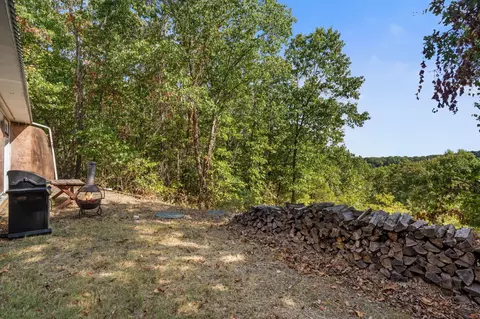 Exterior - 20 Clearview Dr, Blue Eye, MO 65611 photo 4 of 8