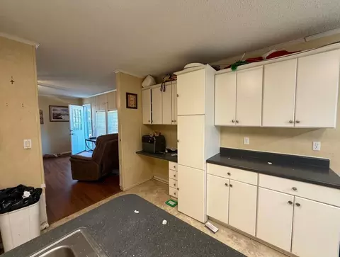 Kitchen - 5195 S 208th Rd, Halfway, MO 65663 photo 3 of 3