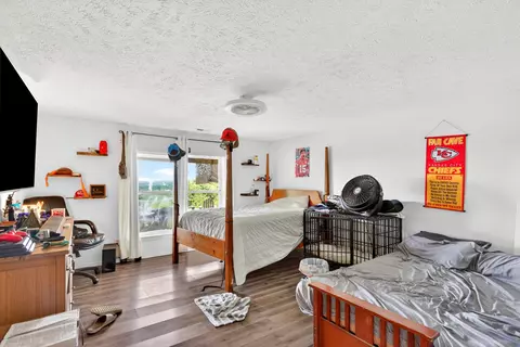 Bedroom - 319 Cliff House Rd #A/B, Powersite, MO 65731 photo 7 of 7