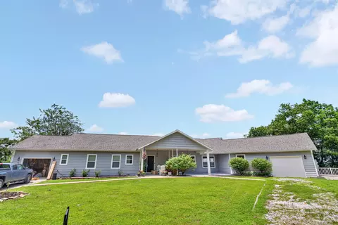 Exterior - 319 Cliff House Rd #A/B, Powersite, MO 65731 photo 5 of 7