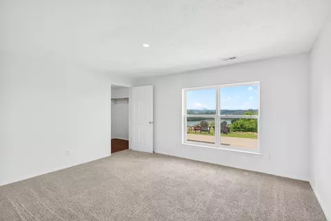 Bedroom - 319 Cliff House Rd #A/B, Powersite, MO 65731 photo 3 of 7