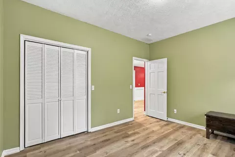 Bedroom - 3327 S Lakeside Ave, Springfield, MO 65804 photo 9 of 9