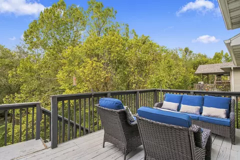 Exterior - 3327 S Lakeside Ave, Springfield, MO 65804 photo 4 of 7