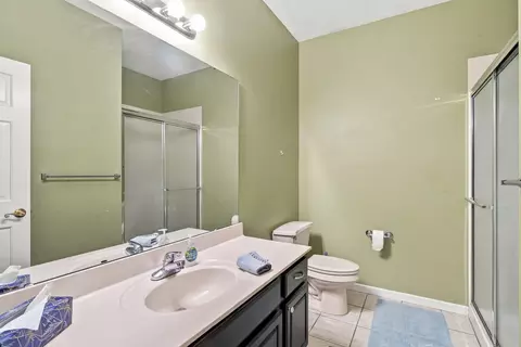 Bath - 3327 S Lakeside Ave, Springfield, MO 65804 photo 4 of 4