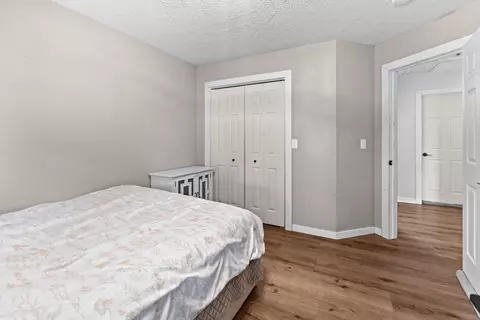 Bedroom - 506 Osage Rd, Willard, MO 65781 photo 4 of 6