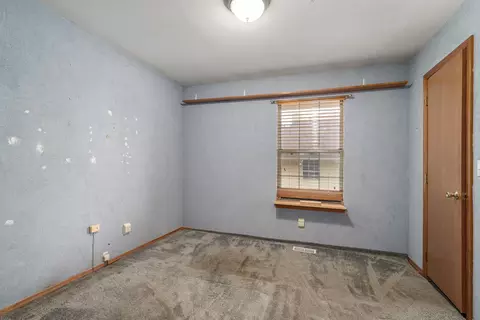 Bedroom - 917 W Turnberry Blvd, Ozark, MO 65721 photo 3 of 4