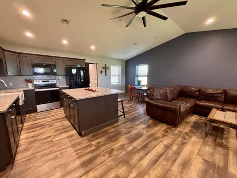 Kitchen - 14940 State Highway V, Diamond, MO 64840 photo 5 of 5