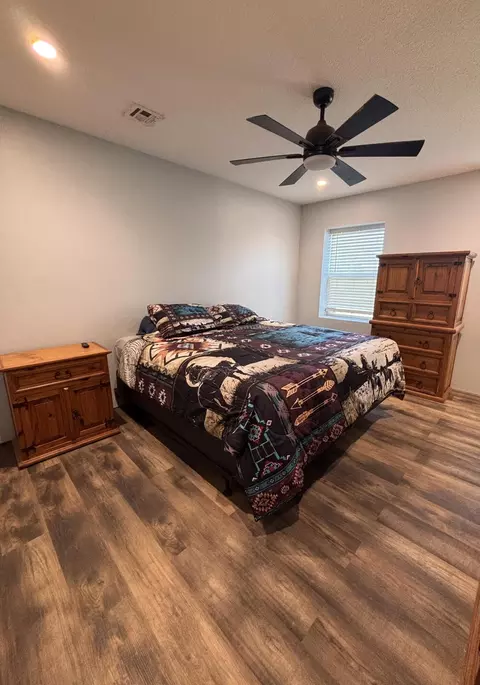 Bedroom - 14940 State Highway V, Diamond, MO 64840 photo 5 of 6