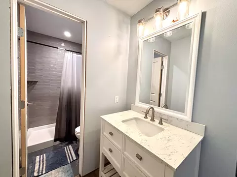 Bath - 14940 State Highway V, Diamond, MO 64840 photo 5 of 8