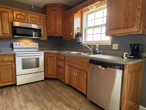 Kitchen - 5419 S 165th Rd, Brighton, MO 65617 photo 1 of 3
