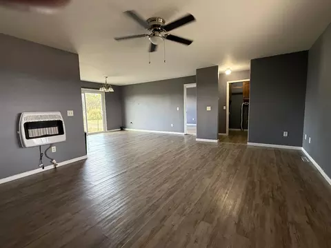 Living - 5419 S 165th Rd, Brighton, MO 65617 photo 5 of 5