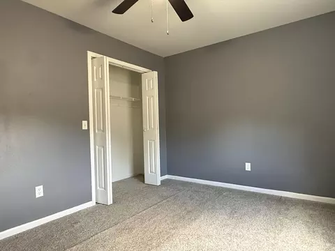 Bedroom - 5419 S 165th Rd, Brighton, MO 65617 photo 4 of 6