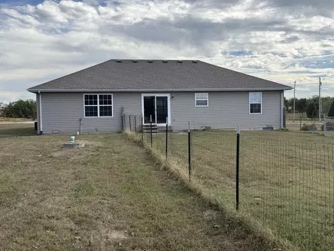 Exterior - 5419 S 165th Rd, Brighton, MO 65617 photo 12 of 13