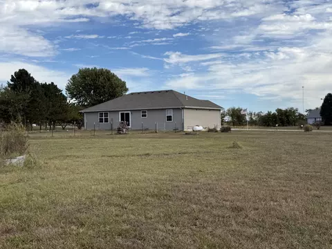 Exterior - 5419 S 165th Rd, Brighton, MO 65617 photo 11 of 13