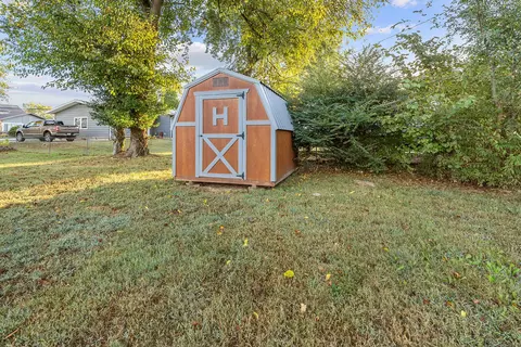 Exterior - 708 E Mccracken Rd, Ozark, MO 65721 photo 8 of 8