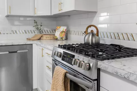 Kitchen - 708 E Mccracken Rd, Ozark, MO 65721 photo 4 of 4