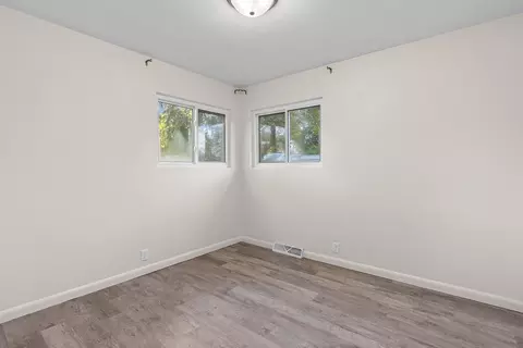 Bedroom - 708 E Mccracken Rd, Ozark, MO 65721 photo 5 of 7