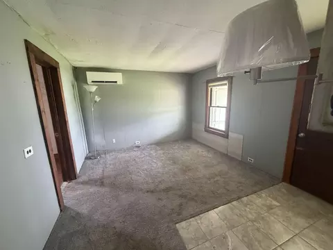 Living - 2348 N Campbell Ave, Springfield, MO 65803 photo 3 of 3