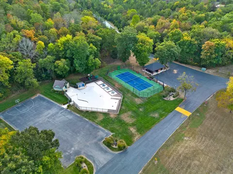 View/Area - 349 Sunset Dr, Saddlebrooke, MO 65630 photo 5 of 9