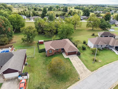 View/Area - 212 W Tyler Dr, Ozark, MO 65721 photo 1 of 7