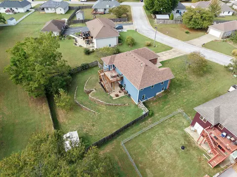 View/Area - 212 W Tyler Dr, Ozark, MO 65721 photo 3 of 7