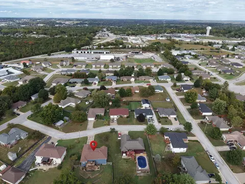 View/Area - 212 W Tyler Dr, Ozark, MO 65721 photo 6 of 7