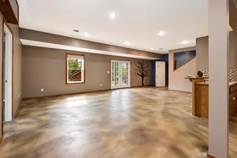 Living - 212 W Tyler Dr, Ozark, MO 65721 photo 4 of 4