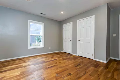 Bedroom - 2216 N Taylor Ave, Springfield, MO 65803 photo 2 of 5