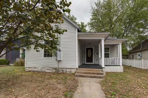 Exterior - 2216 N Taylor Ave, Springfield, MO 65803 photo 3 of 11