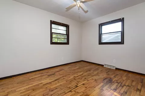 Bedroom - 3237 S Ferguson Ave, Springfield, MO 65807 photo 3 of 3