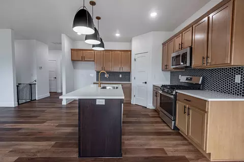 Kitchen - 2617 W Goldfinch Dr, Ozark, MO 65721 photo 2 of 3