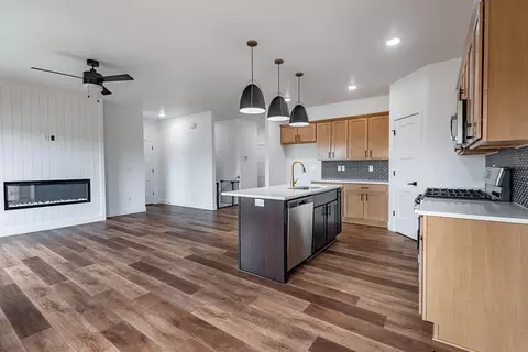 Kitchen - 2617 W Goldfinch Dr, Ozark, MO 65721 photo 1 of 3
