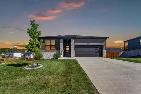 Exterior - 2617 W Goldfinch Dr, Ozark, MO 65721 photo 8 of 8