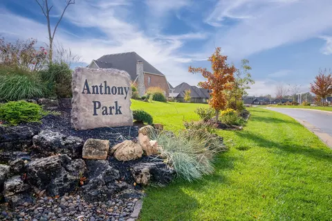 Other - 672 E Huntington Ave, Springfield, MO 65810 photo 1 of 3
