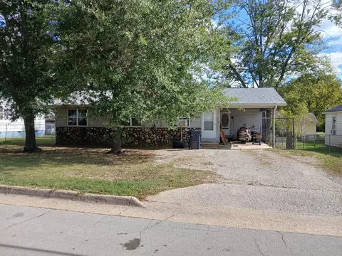 254 S Thayer Ave, West Plains, MO 65775