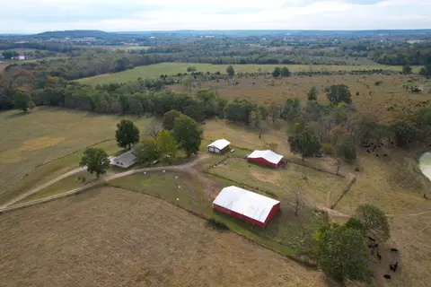 4790 E State Highway Cc, Fair Grove, MO 65648