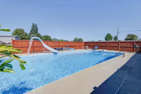 Exterior - 4202 N Quail Run Rd, Ozark, MO 65721 photo 6 of 28