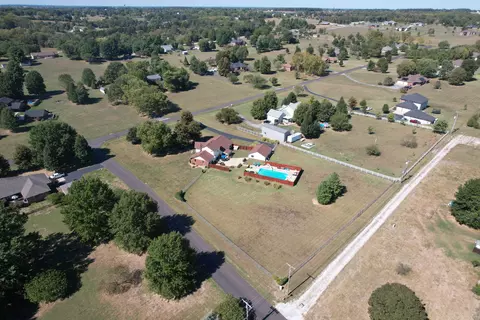 View/Area - 4202 N Quail Run Rd, Ozark, MO 65721 photo 5 of 8