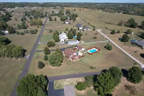 View/Area - 4202 N Quail Run Rd, Ozark, MO 65721 photo 4 of 8
