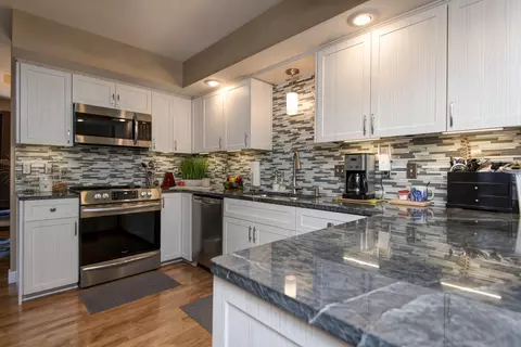 Kitchen - 4202 N Quail Run Rd, Ozark, MO 65721 photo 1 of 6
