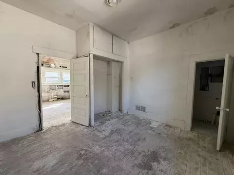 Bedroom - 2038 N Franklin Ave, Springfield, MO 65803 photo 2 of 9