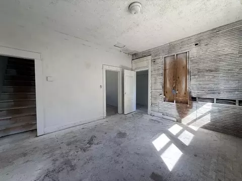 Living - 2038 N Franklin Ave, Springfield, MO 65803 photo 5 of 5